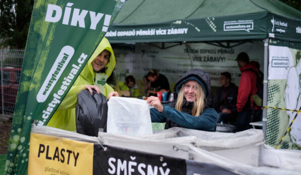 trideni_odpadu_festival_plasty_smesny_odpad