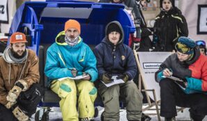 porota_just_ride_trideni_odpadu_samosebou_kontejnery