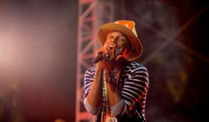 pharrell_williams_doba_plastova_trideni_odpadu_samosebou