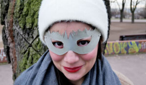 maska_masopust_napojove_kartony_upcyklace_diy