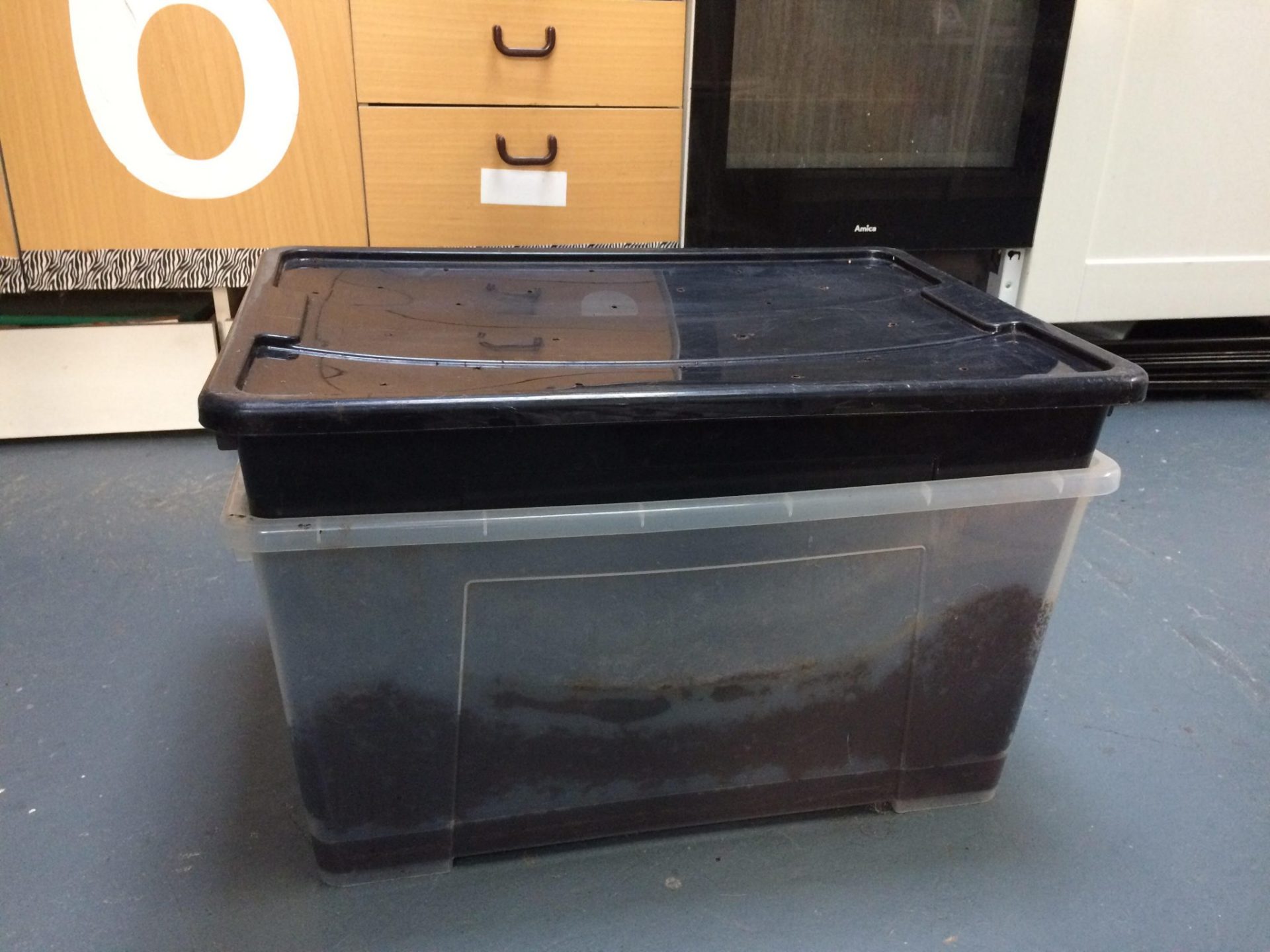 vermikomposter_domaci_komposter_bioodpad