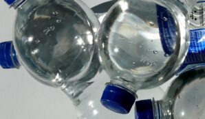 pet_lahve_plast_voda