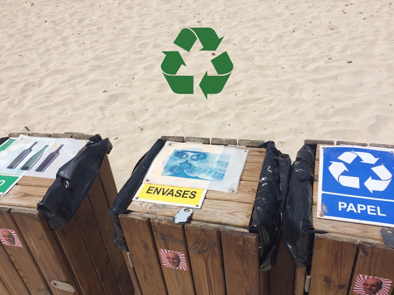 barcelona_trideni_odpadu_kos_na_trideni_papir_plast_sklo