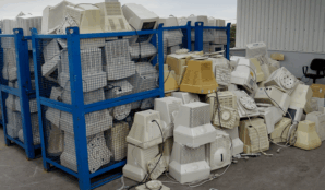 samosebou_pocitac_pc_elektroodpad_monitor_tablet