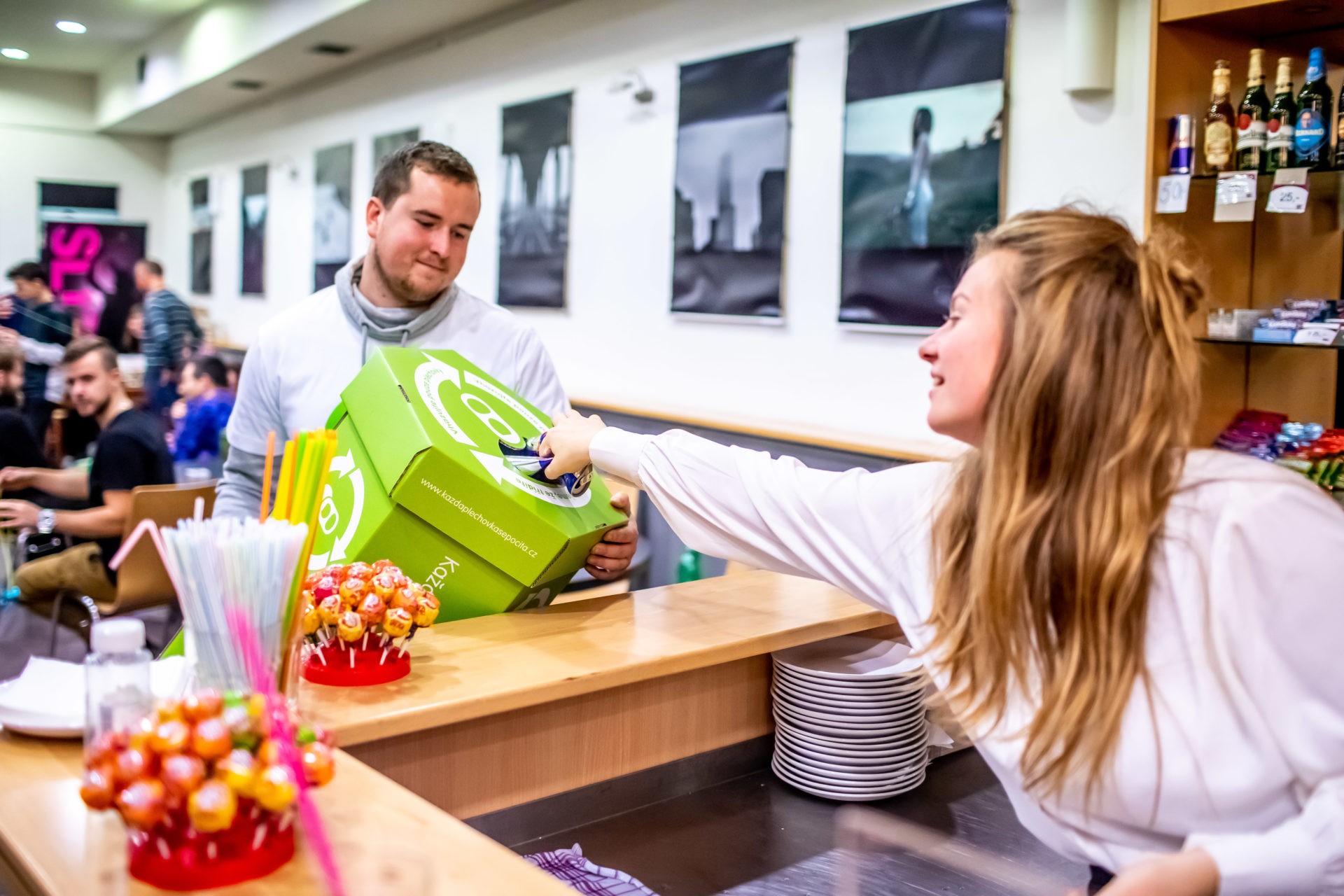 trideni_plechovka_plechovky_kov