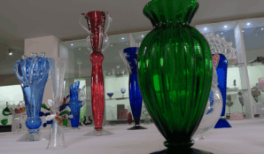 barevne_sklo_barveni_skla_zelena_samosebou