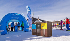 tri_kose_zima_snih_kose_na_trideny_odpad_tridime_na_snehu