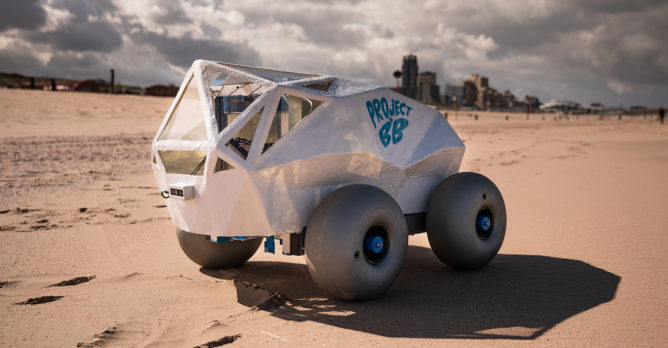 beach_bot_robot_uklizi_plaz
