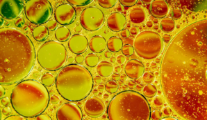 olej_skvrna_recyklace_oleje_plasty_ekonovinky_cerven_2022