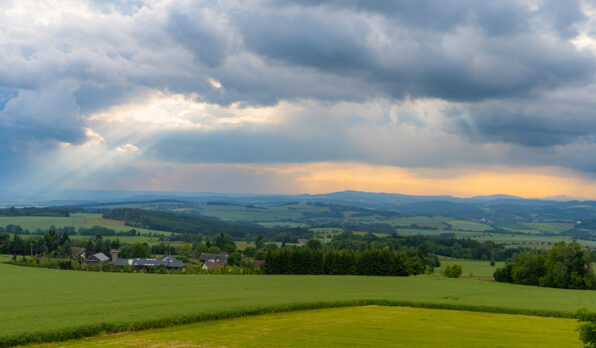 samosebou_zivotni_prostredi_v_cesku_priroda_krajina