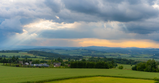 samosebou_zivotni_prostredi_v_cesku_priroda_krajina