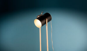 lampa_papirovy_tubus_karton_upcyklace_svetlo