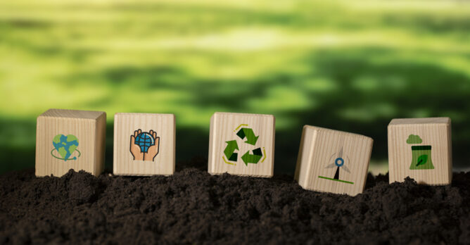 environmentalni_kostky-symboly_recyklace_udrzitelnost